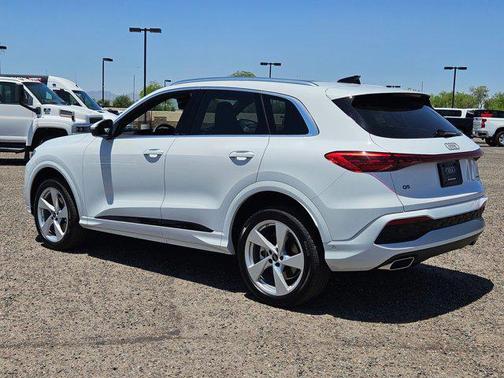 2025 Audi Q5 Premium Plus