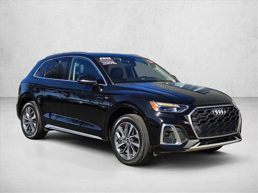 2023 Audi Q5 45 S line Premium Plus