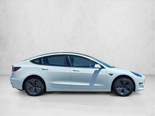 Pearl White Multi-Coat 2023 Tesla Model 3 Long Range