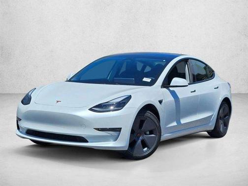 Pearl White Multi-Coat 2023 Tesla Model 3 Long Range