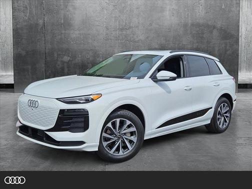 2025 Audi Q6 e-tron Premium quattro