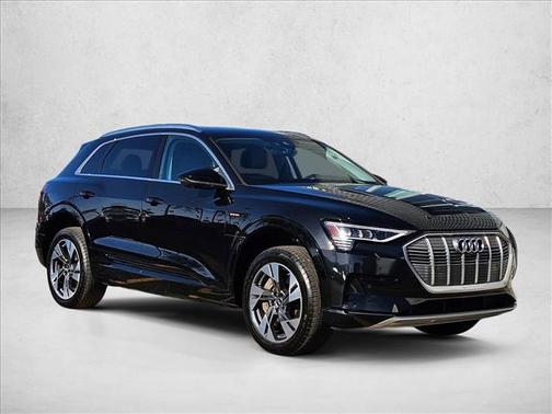 2023 Audi e-tron Premium Plus quattro