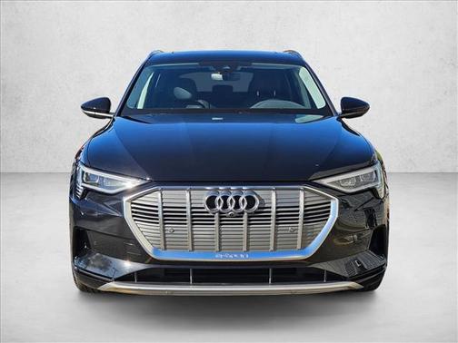 2023 Audi e-tron Premium Plus quattro