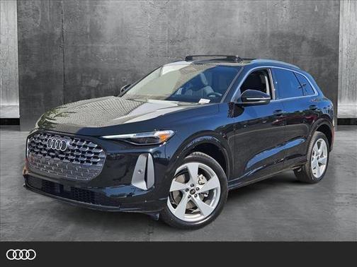 2025 Audi Q5 Premium Plus
