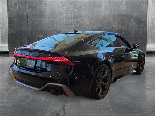 2025 Audi RS 7 4.0T Performance