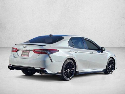 Wind Chill Pearl 2021 Toyota Camry XSE