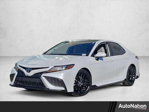 Wind Chill Pearl 2021 Toyota Camry XSE