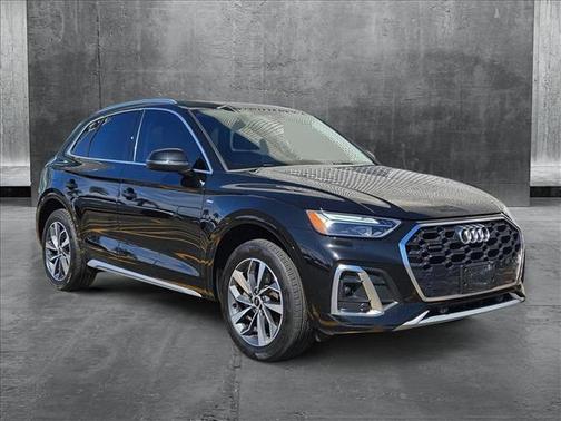 2022 Audi Q5 45 S line Premium