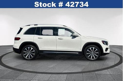 White 2021 Mercedes-Benz GLB 250 BASE