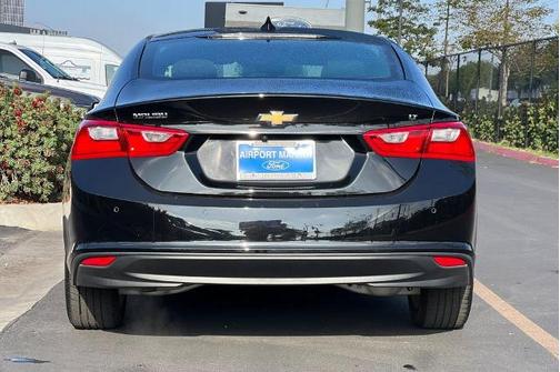 2024 Chevrolet Malibu LT W/1LT