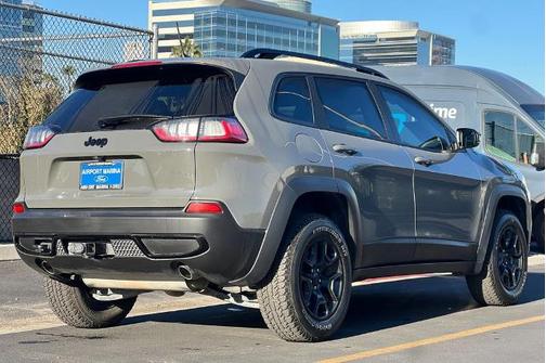 2022 Jeep Cherokee X