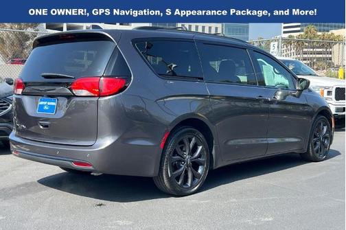 2020 Chrysler Pacifica TOURING L
