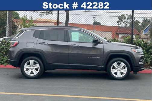 2022 Jeep Compass LATITUDE