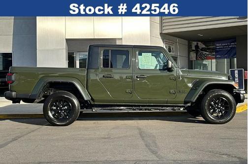 2021 Jeep Gladiator SPORT