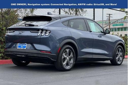 2021 Ford Mustang Mach-E SELECT