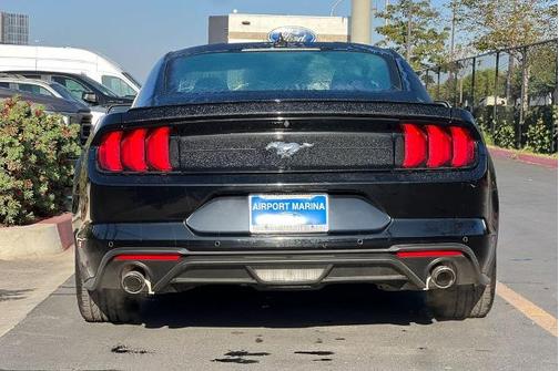 2023 Ford Mustang ECOBOOST PREMIUM