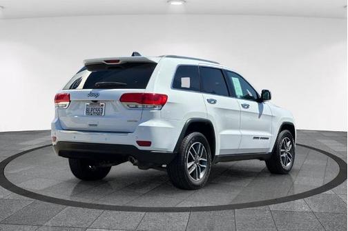 Bright White Clearcoat 2019 Jeep Grand Cherokee LIMITED
