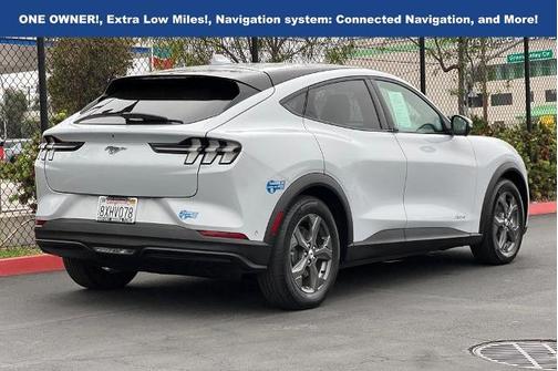 2021 Ford Mustang Mach-E SELECT