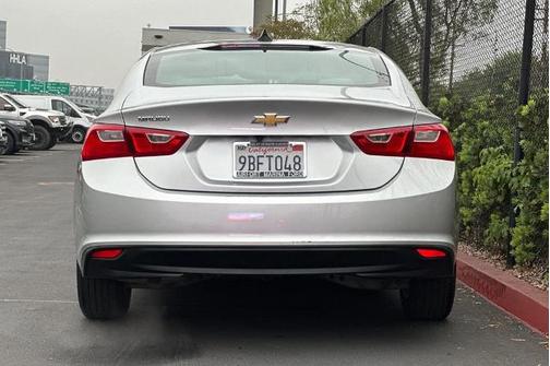 2021 Chevrolet Malibu LS