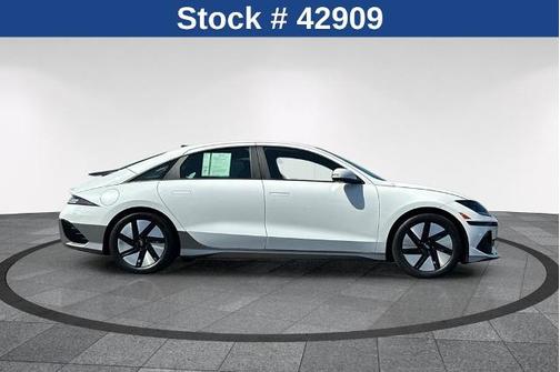 White 2024 Hyundai IONIQ 6 SE