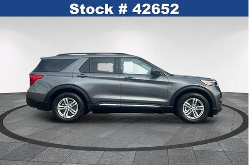 CARBONIZED GRAY METALLIC 2023 Ford Explorer XLT
