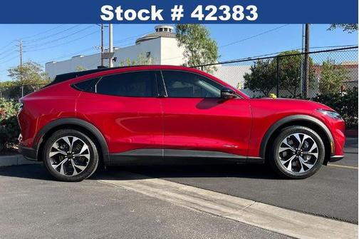2024 Ford Mustang Mach-E SELECT