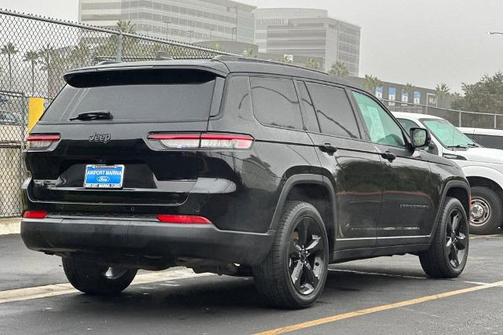2021 Jeep Grand Cherokee LAREDO