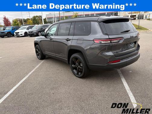 2025 Jeep Grand Cherokee L Laredo