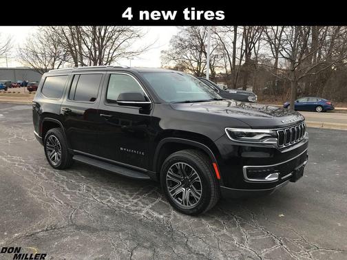 Diamond Black 2022 Jeep Wagoneer Series III