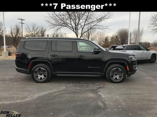 Diamond Black 2022 Jeep Wagoneer Series III