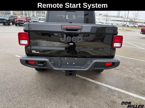 2026 Jeep Gladiator Sport