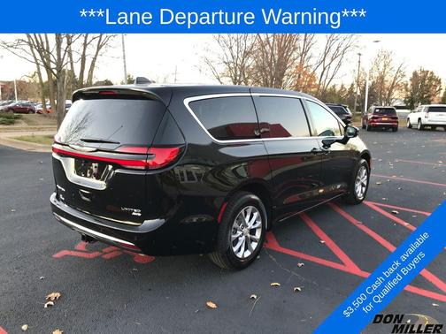 2026 Chrysler Pacifica Limited