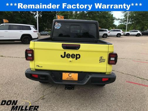 2023 Jeep Gladiator Sport