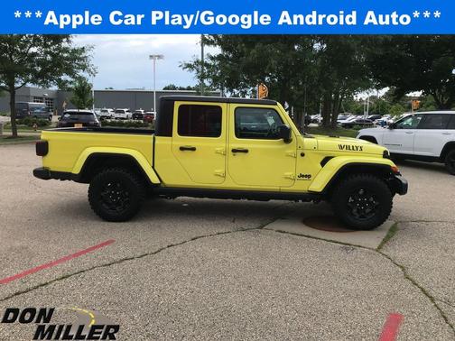 2023 Jeep Gladiator Sport
