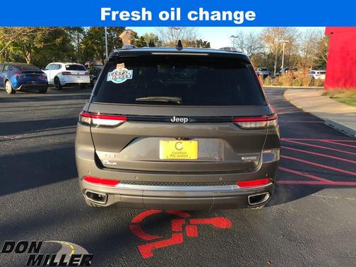 2024 Jeep Grand Cherokee Summit