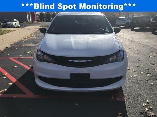 2026 Chrysler Voyager LX