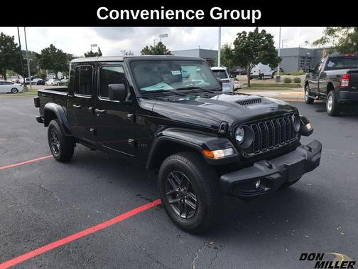 2025 Jeep Gladiator Sport
