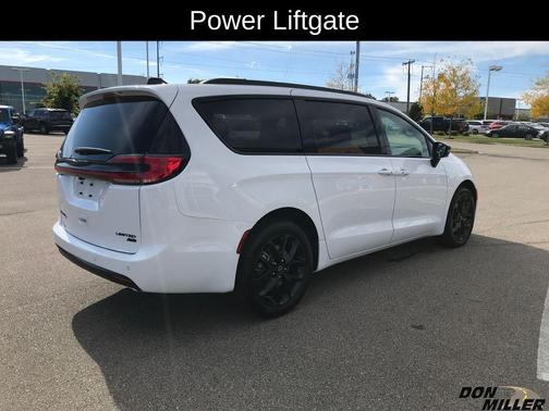 2026 Chrysler Pacifica Limited