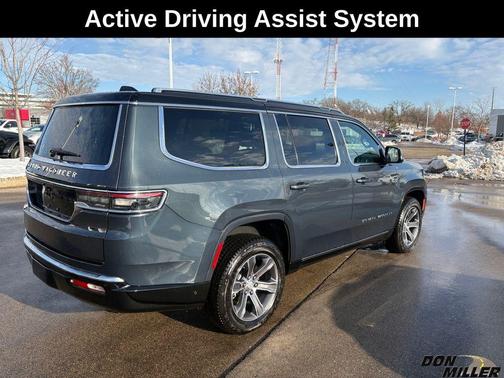 2024 Jeep Grand Wagoneer Base