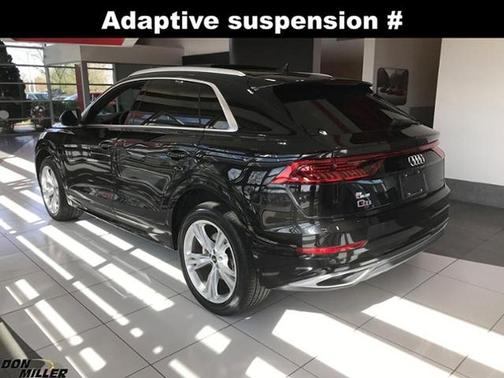 Mythos Black Metallic 2023 Audi Q8 55 Premium