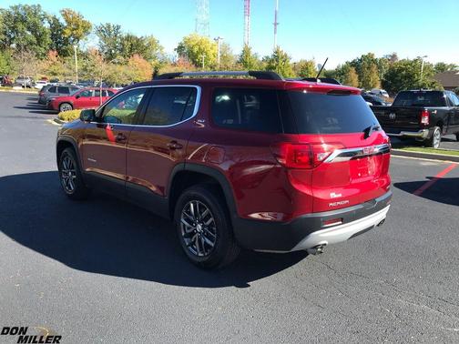 2019 GMC Acadia SLT-1