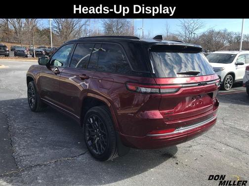 2026 Jeep Grand Cherokee Summit