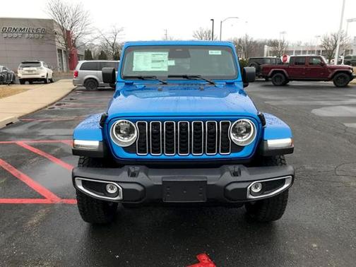 Hydro Blue Pearlcoat 2026 Jeep Wrangler Sahara