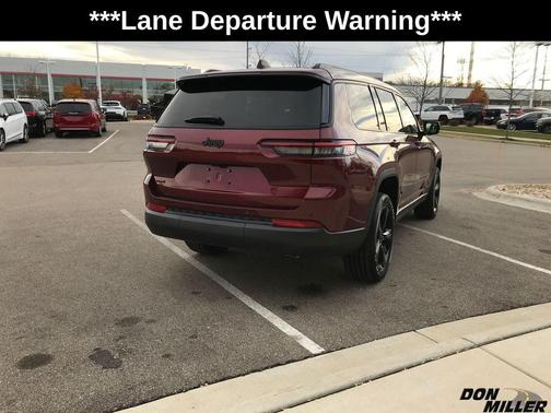 2025 Jeep Grand Cherokee L Laredo