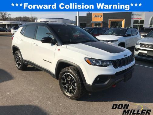 2025 Jeep Compass Trailhawk