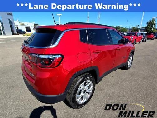 2025 Jeep Compass Latitude