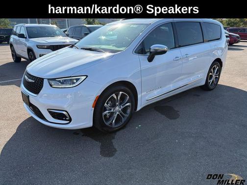 2026 Chrysler Pacifica Pinnacle