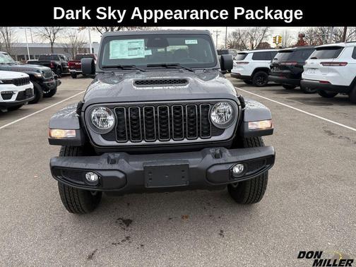 2026 Jeep Gladiator Sport