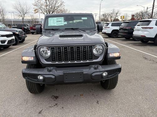 2026 Jeep Gladiator Sport