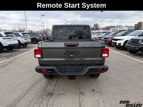 2026 Jeep Gladiator Sport